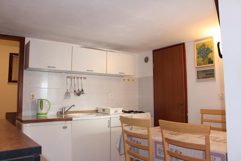 Egidio Gigi Bellich Holiday Apartments Family Houses Rabac Exterior photo